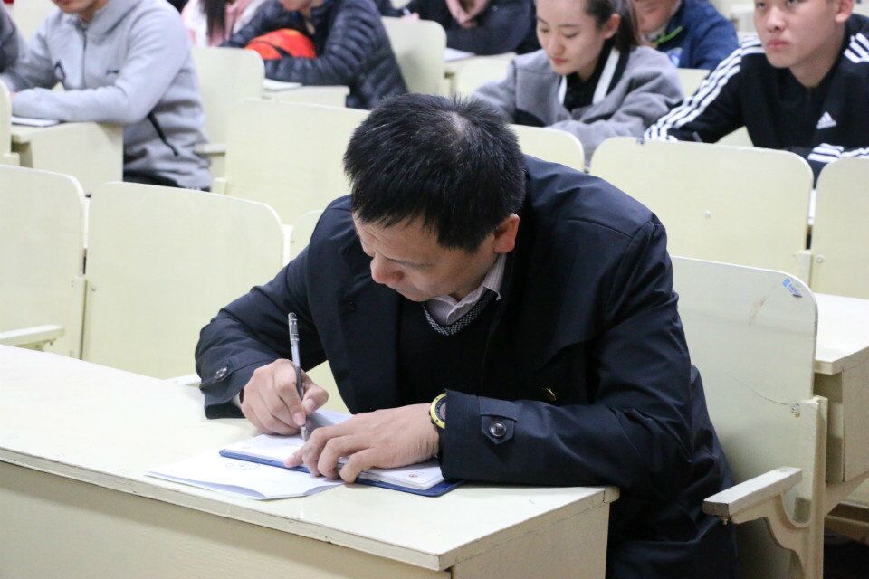 星空体育app下载